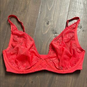 Soma Sensual Red Lace Underwire Bra 36DD
